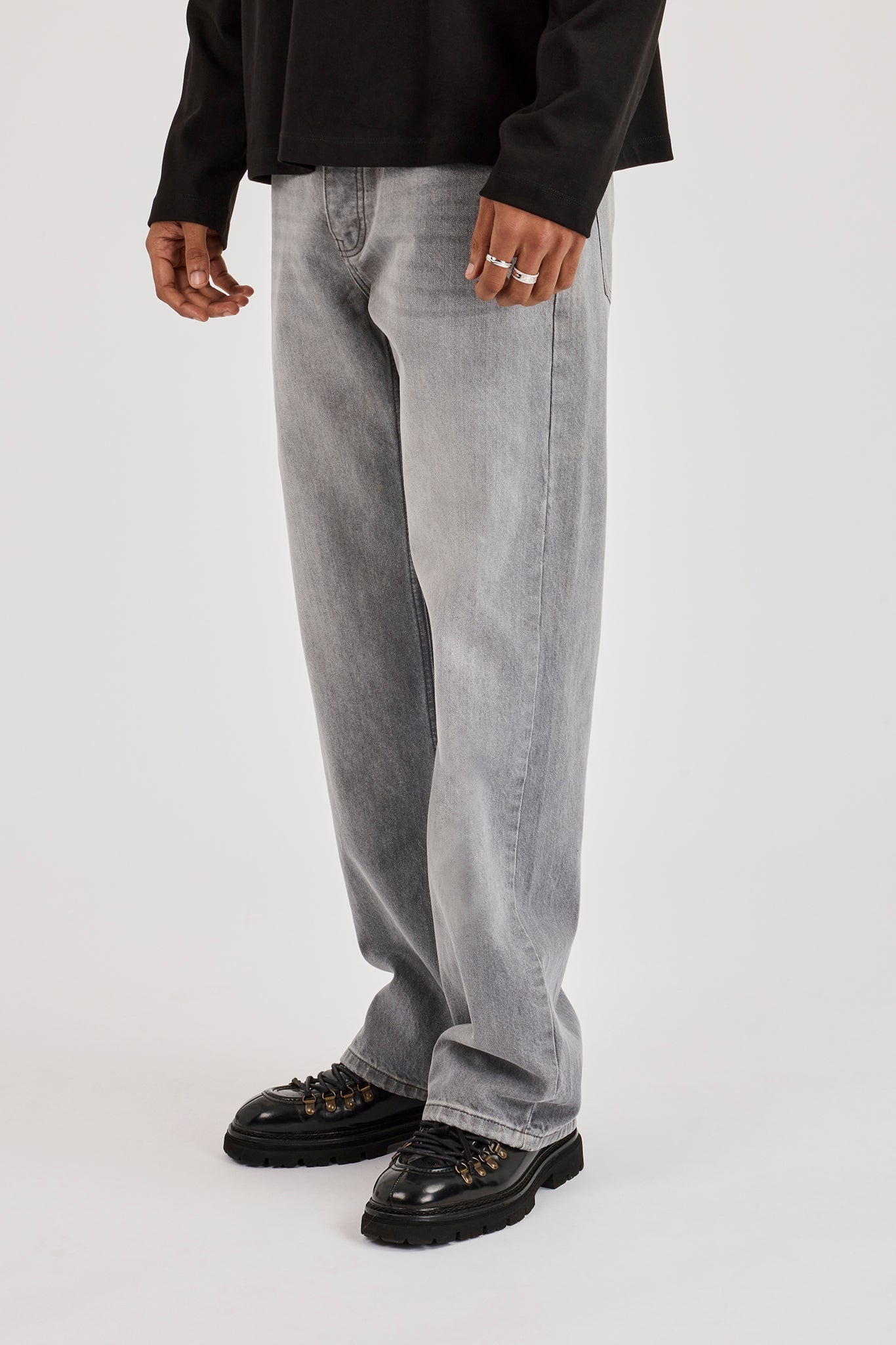 Mens Relaxed Jean - Washed Grey